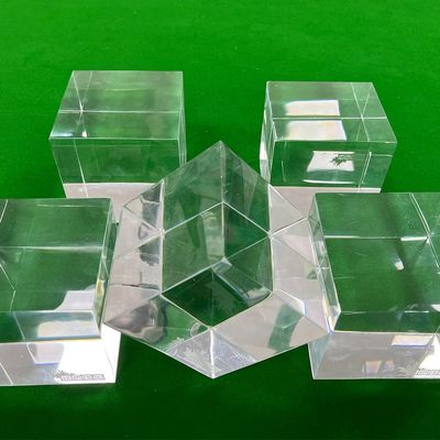 Hoge lichtdoorlatendheid 93% Acryl heldere monsters voor buitenzwembaden voor gezinnen