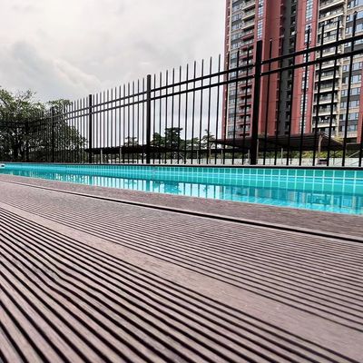 Zwembaden Buiten zwembad Metalen raam Glasvezel Ondergrondse zwembad met acryl materiaal