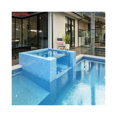 Achtertuin zwembadpaneel gemaakt van Lucite acrylmateriaal met een hoge oppervlakhardheid