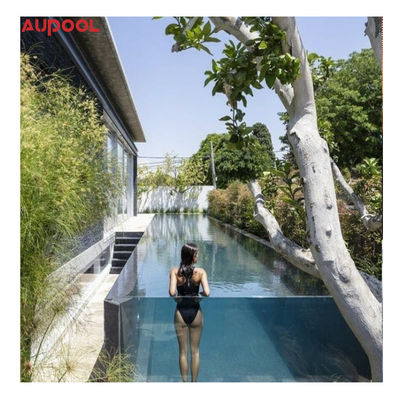 Op maat gemaakte acryl zwembad met hoge transparantie voor thermostatische spa's en zwembaden